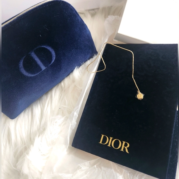 Christian Dior Velvet Pouch & Notebook Bundle NIB - Picture 2 of 7